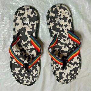 REI Coop Pride Unisex Thong Flipflops Size M11 NWOT